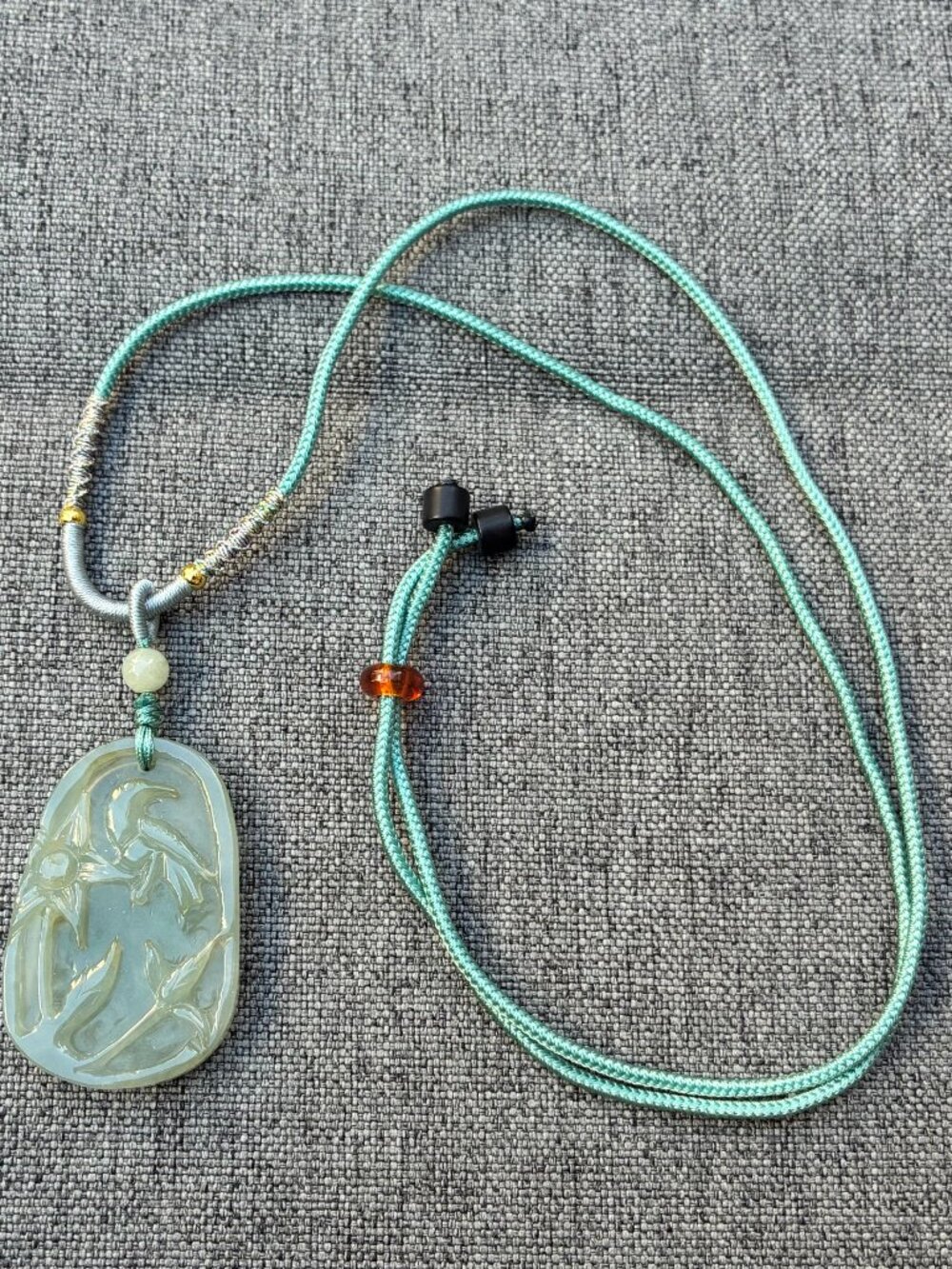 Green Jadeite Bird Flower Pendant Rope Necklace - 天然翡翠